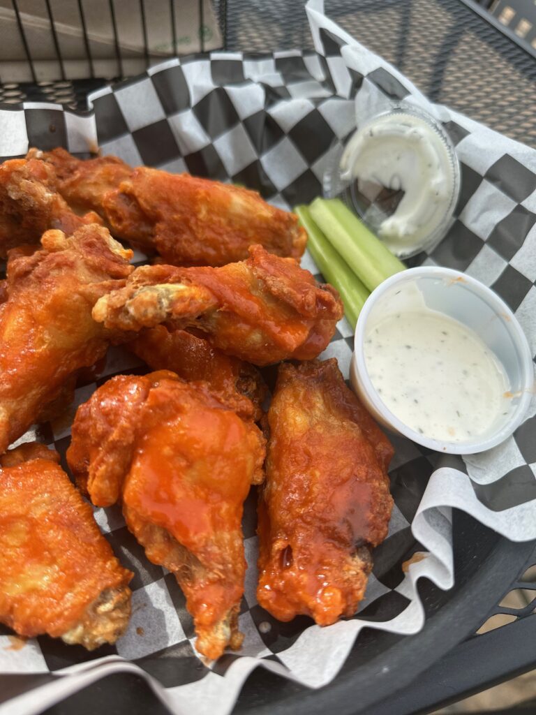 Woodstock's Buffalo Sirracha Wings